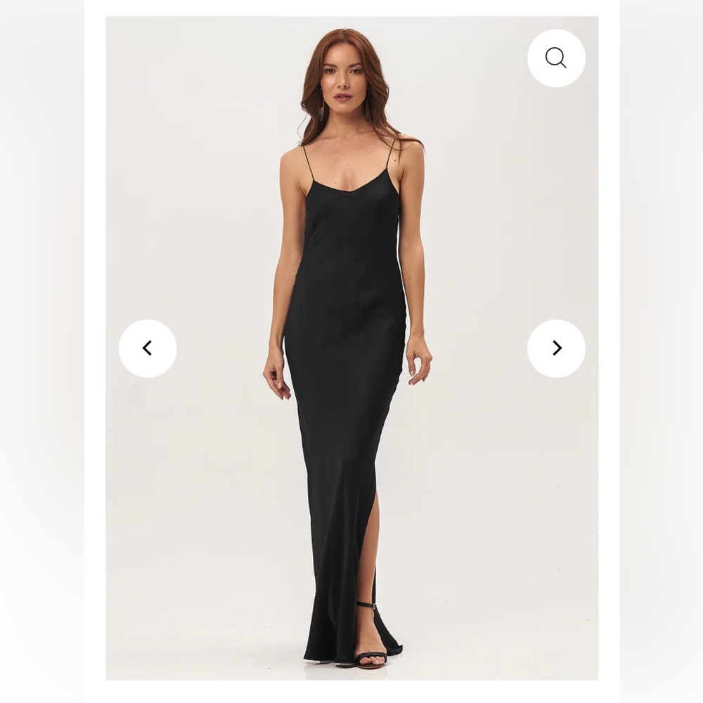 Prettiest maxi dress. Thin straps